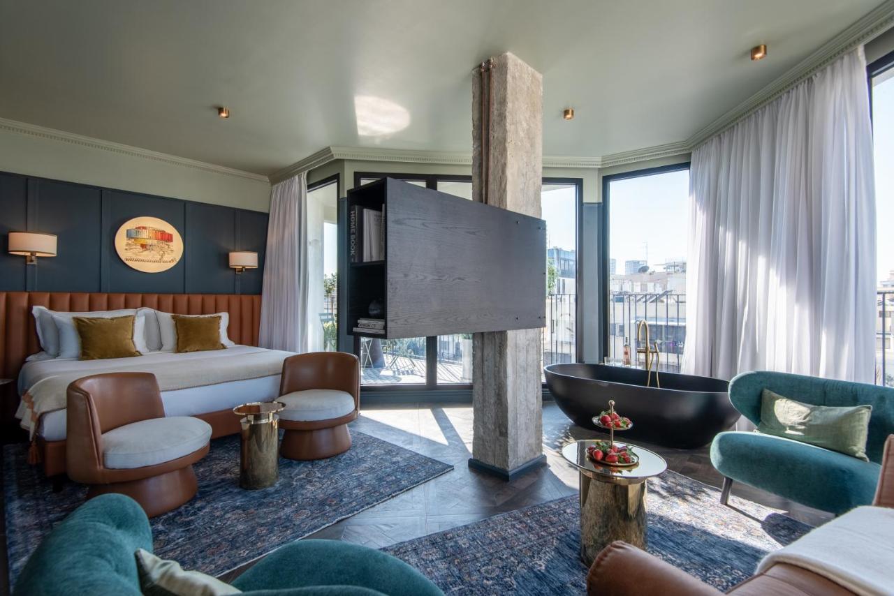 Suite Balcony