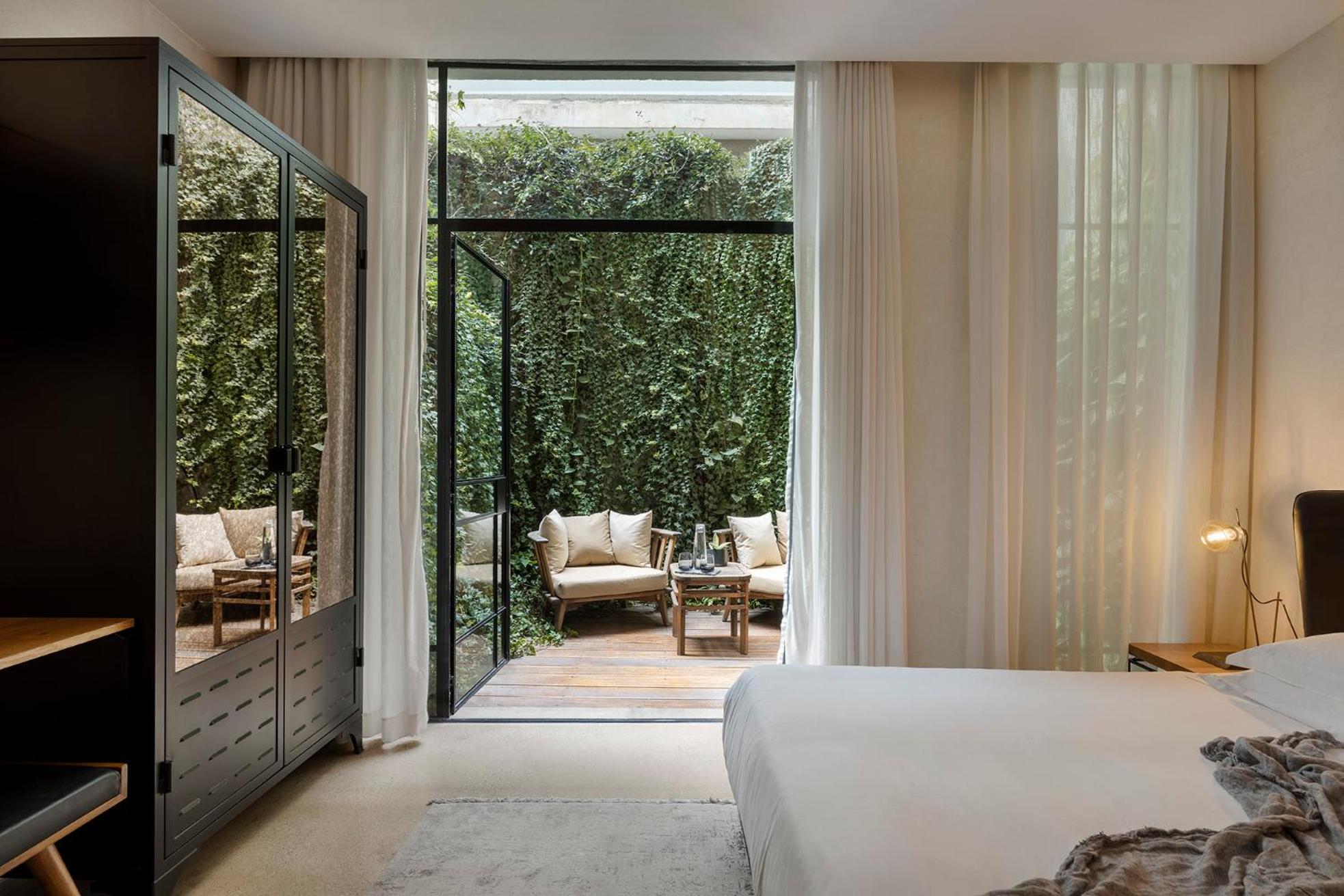 Garden Room
